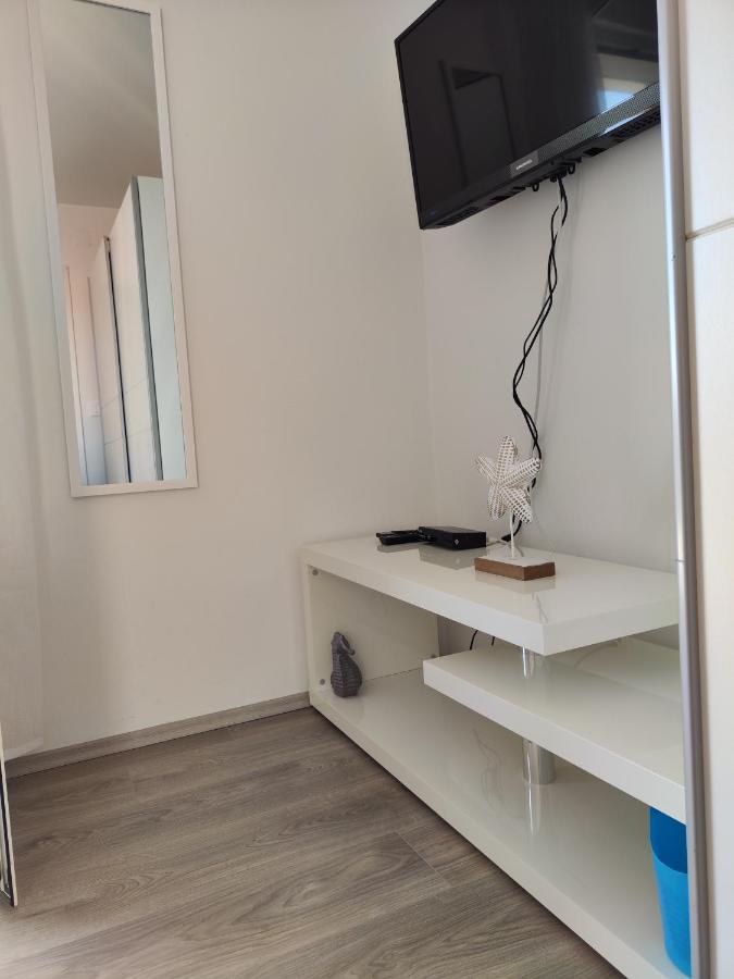 Jelsa Blue Sea View Apartment Ngoại thất bức ảnh